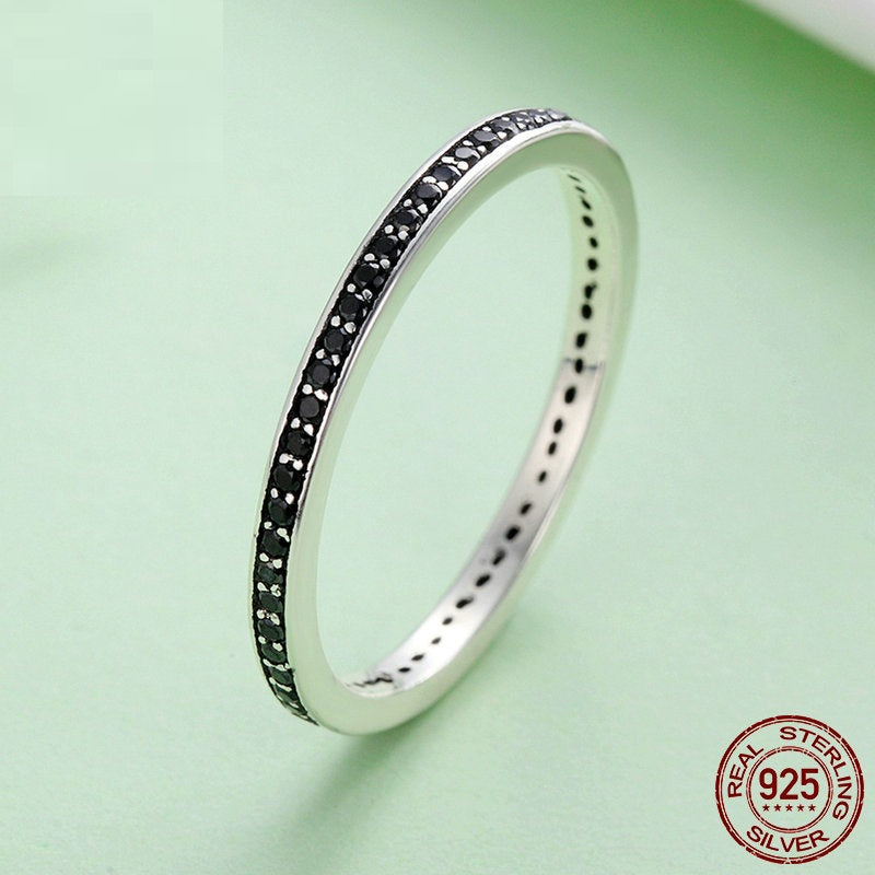 Elegant Women's Black Zircon S925 Sterling Silver Ring
