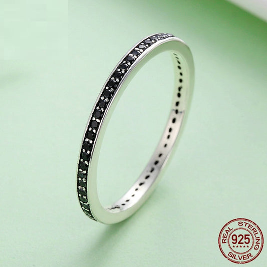 Elegant Women's Black Zircon S925 Sterling Silver Ring